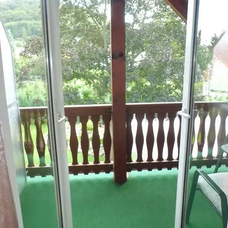 Ferienquartier Waldblick Lugde