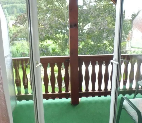 豪斯瓦尔德布里克酒店 吕格德