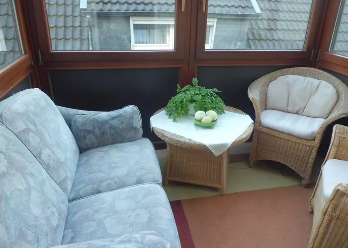 豪斯瓦尔德布里克酒店 酒店 吕格德