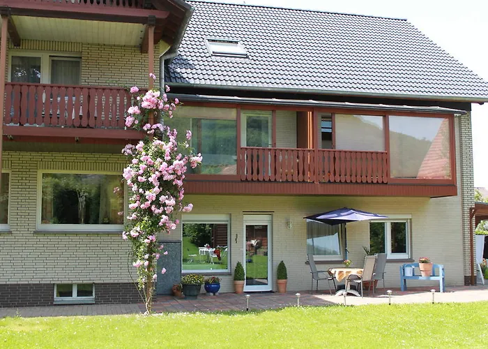 豪斯瓦尔德布里克酒店 吕格德